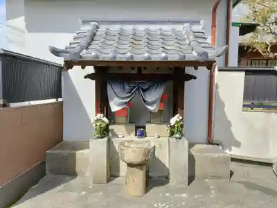 西定寺の末社・摂社