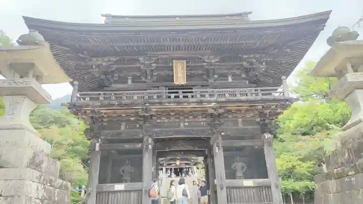 筑波山神社の山門・神門