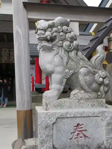 冨士山小御嶽神社の狛犬