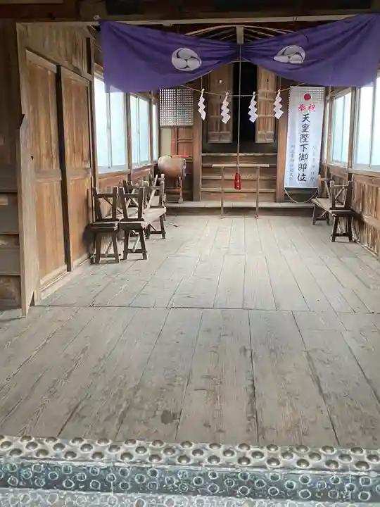 熊野神社の本殿・本堂