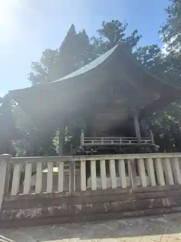 稲田神社の本殿・本堂