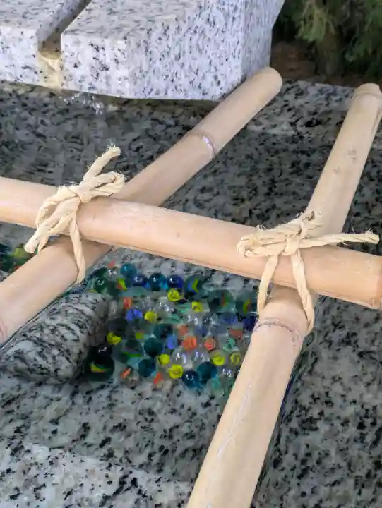 亀田龍神社の{uncategorized: "未分類", other: "その他", undefined: "問題あり", building: "その他建物", grave: "お墓", sacred_gate: "鳥居", guardian: "狛犬", statue: "像", buddha: "仏像", history: "歴史", nature: "自然", garden: "庭園", animal: "動物", pagoda: "塔", temizu: "手水舎", mountain_gate: "山門・神門", sanctuary: "本殿・本堂", subordinate: "末社・摂社", art: "芸術", scenery: "景色", jizo: "地蔵", ema: "絵馬", goshuin: "御朱印", omikuji: "おみくじ", items: "授与品その他", amulet: "お守り", goshuincho: "御朱印帳", eats: "食事", festival: "お祭り", votive_dance: "神楽", shichigosan: "七五三参", wedding: "結婚式", experience: "体験その他", initially: "初詣", around: "周辺", anti_infection: "感染症対策"}