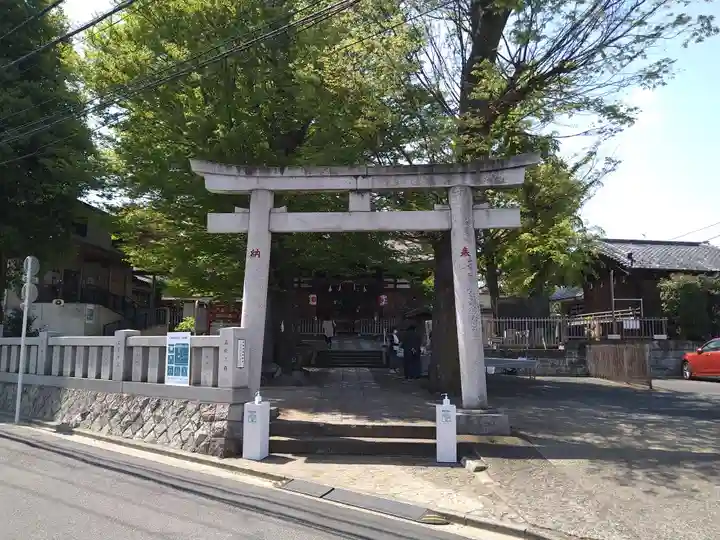 滝野川八幡神社の鳥居