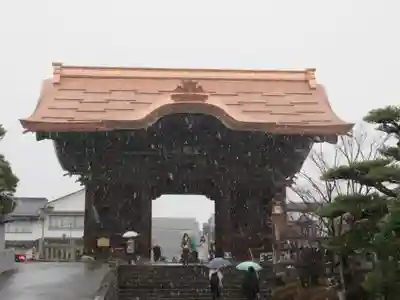 善光寺の山門・神門