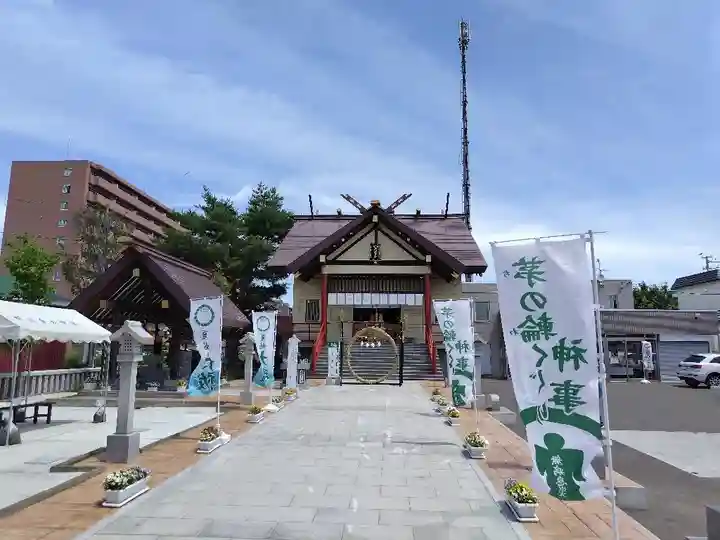 新川皇大神社の本殿・本堂