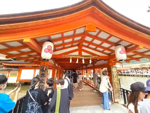 厳島神社(広島県)