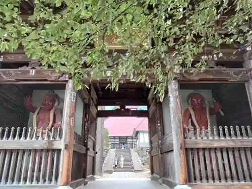 岩松院の山門・神門