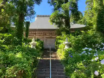 蓮華峯寺(新潟県)
