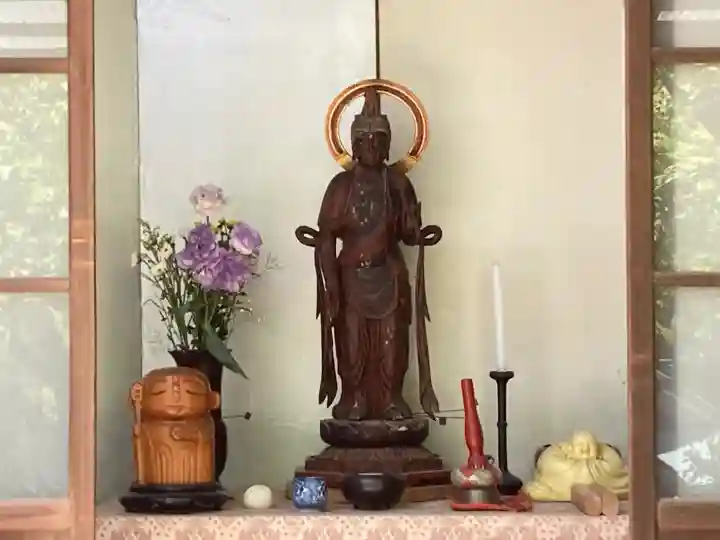 龍隠庵の{uncategorized: "未分類", other: "その他", undefined: "問題あり", building: "その他建物", grave: "お墓", sacred_gate: "鳥居", guardian: "狛犬", statue: "像", buddha: "仏像", history: "歴史", nature: "自然", garden: "庭園", animal: "動物", pagoda: "塔", temizu: "手水舎", mountain_gate: "山門・神門", sanctuary: "本殿・本堂", subordinate: "末社・摂社", art: "芸術", scenery: "景色", jizo: "地蔵", ema: "絵馬", goshuin: "御朱印", omikuji: "おみくじ", items: "授与品その他", amulet: "お守り", goshuincho: "御朱印帳", eats: "食事", festival: "お祭り", votive_dance: "神楽", shichigosan: "七五三参", wedding: "結婚式", experience: "体験その他", initially: "初詣", around: "周辺", anti_infection: "感染症対策"}