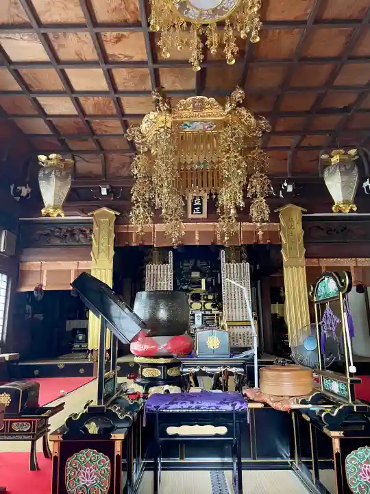 上聖寺の{uncategorized: "未分類", other: "その他", undefined: "問題あり", building: "その他建物", grave: "お墓", sacred_gate: "鳥居", guardian: "狛犬", statue: "像", buddha: "仏像", history: "歴史", nature: "自然", garden: "庭園", animal: "動物", pagoda: "塔", temizu: "手水舎", mountain_gate: "山門・神門", sanctuary: "本殿・本堂", subordinate: "末社・摂社", art: "芸術", scenery: "景色", jizo: "地蔵", ema: "絵馬", goshuin: "御朱印", omikuji: "おみくじ", items: "授与品その他", amulet: "お守り", goshuincho: "御朱印帳", eats: "食事", festival: "お祭り", votive_dance: "神楽", shichigosan: "七五三参", wedding: "結婚式", experience: "体験その他", initially: "初詣", around: "周辺", anti_infection: "感染症対策"}