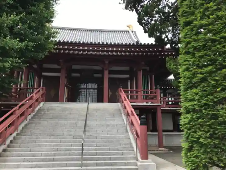 長安寺の本殿・本堂