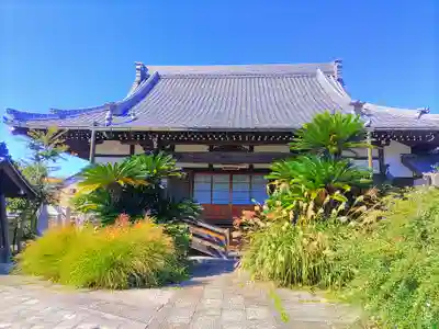 法応寺の本殿・本堂