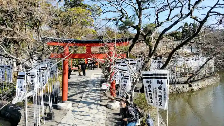 旗上弁財天社の鳥居