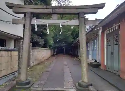 田端八幡神社の鳥居