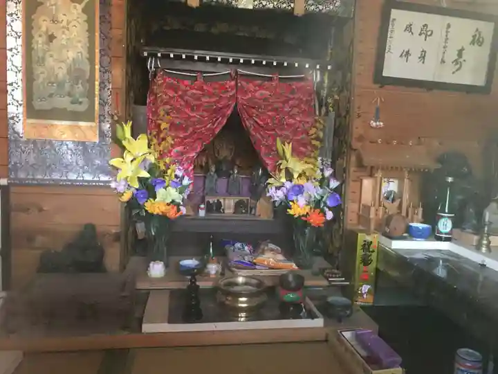 花輪薬師如来堂の本殿・本堂