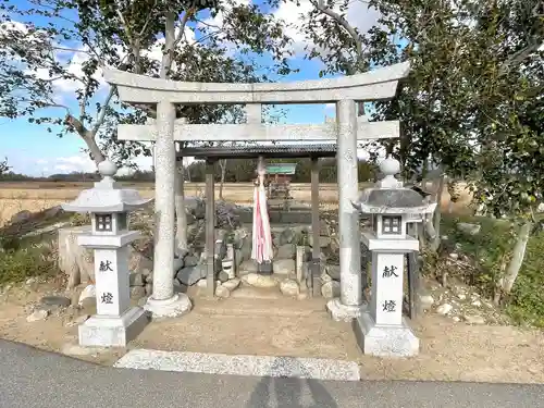 神社の鳥居