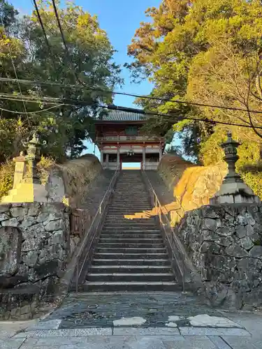 道成寺の山門