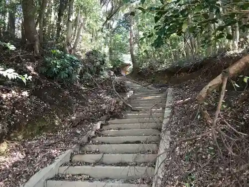 高根神社のその他建物