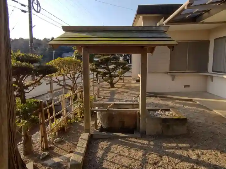 千引神社の手水舎