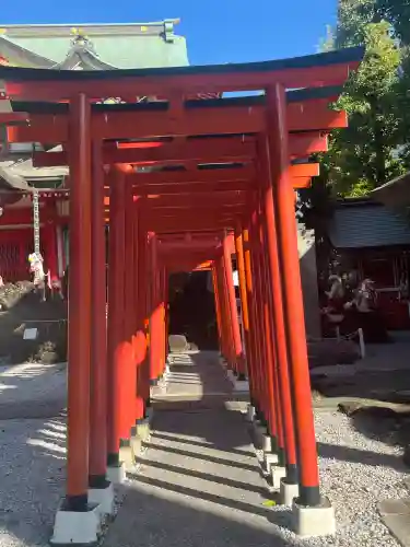 京濱伏見稲荷神社の{uncategorized: "未分類", other: "その他", undefined: "問題あり", building: "その他建物", grave: "お墓", sacred_gate: "鳥居", guardian: "狛犬", statue: "像", buddha: "仏像", history: "歴史", nature: "自然", garden: "庭園", animal: "動物", pagoda: "塔", temizu: "手水舎", mountain_gate: "山門・神門", sanctuary: "本殿・本堂", subordinate: "末社・摂社", art: "芸術", scenery: "景色", jizo: "地蔵", ema: "絵馬", goshuin: "御朱印", omikuji: "おみくじ", items: "授与品その他", amulet: "お守り", goshuincho: "御朱印帳", eats: "食事", festival: "お祭り", votive_dance: "神楽", shichigosan: "七五三参", wedding: "結婚式", experience: "体験その他", initially: "初詣", around: "周辺", anti_infection: "感染症対策"}