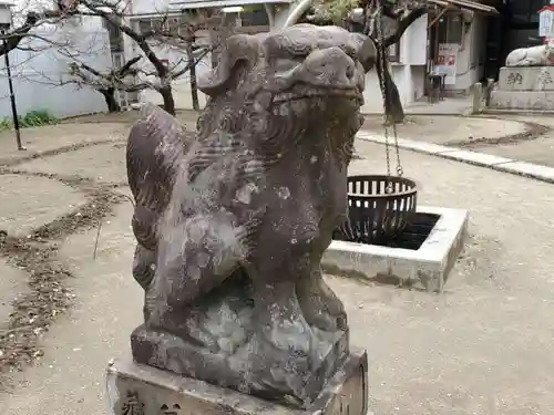 七尾神社の狛犬