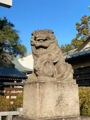 大棚・中川杉山神社の狛犬