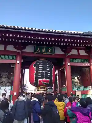 浅草寺の山門・神門