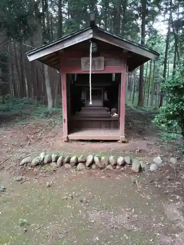  七国山薬王寺の末社