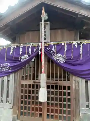 西戸崎神社の{uncategorized: "未分類", other: "その他", undefined: "問題あり", building: "その他建物", grave: "お墓", sacred_gate: "鳥居", guardian: "狛犬", statue: "像", buddha: "仏像", history: "歴史", nature: "自然", garden: "庭園", animal: "動物", pagoda: "塔", temizu: "手水舎", mountain_gate: "山門・神門", sanctuary: "本殿・本堂", subordinate: "末社・摂社", art: "芸術", scenery: "景色", jizo: "地蔵", ema: "絵馬", goshuin: "御朱印", omikuji: "おみくじ", items: "授与品その他", amulet: "お守り", goshuincho: "御朱印帳", eats: "食事", festival: "お祭り", votive_dance: "神楽", shichigosan: "七五三参", wedding: "結婚式", experience: "体験その他", initially: "初詣", around: "周辺", anti_infection: "感染症対策"}