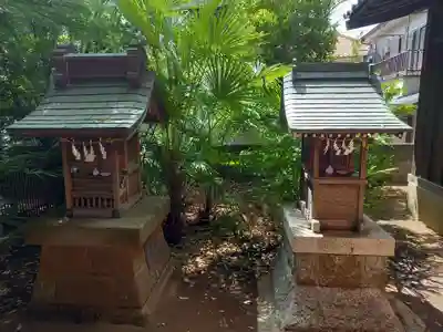 大泉氷川神社の末社・摂社