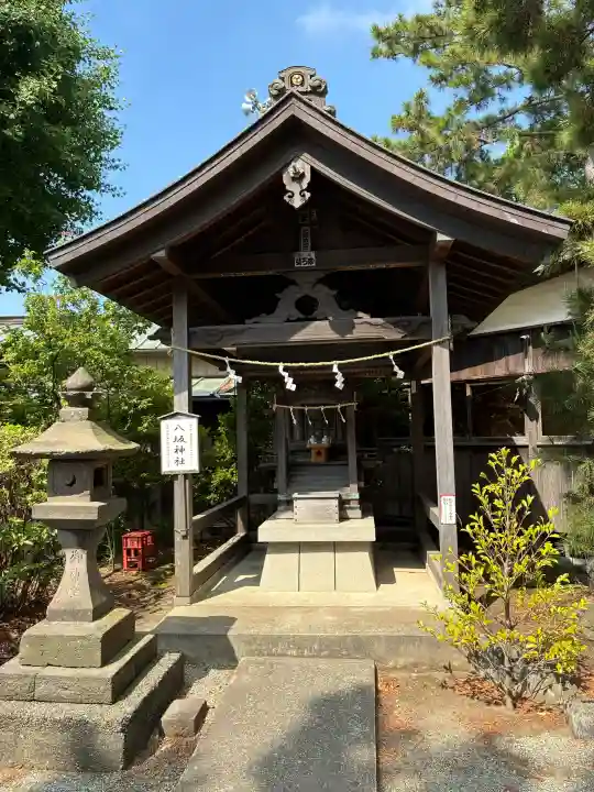 第六天神社の{uncategorized: "未分類", other: "その他", undefined: "問題あり", building: "その他建物", grave: "お墓", sacred_gate: "鳥居", guardian: "狛犬", statue: "像", buddha: "仏像", history: "歴史", nature: "自然", garden: "庭園", animal: "動物", pagoda: "塔", temizu: "手水舎", mountain_gate: "山門・神門", sanctuary: "本殿・本堂", subordinate: "末社・摂社", art: "芸術", scenery: "景色", jizo: "地蔵", ema: "絵馬", goshuin: "御朱印", omikuji: "おみくじ", items: "授与品その他", amulet: "お守り", goshuincho: "御朱印帳", eats: "食事", festival: "お祭り", votive_dance: "神楽", shichigosan: "七五三参", wedding: "結婚式", experience: "体験その他", initially: "初詣", around: "周辺", anti_infection: "感染症対策"}