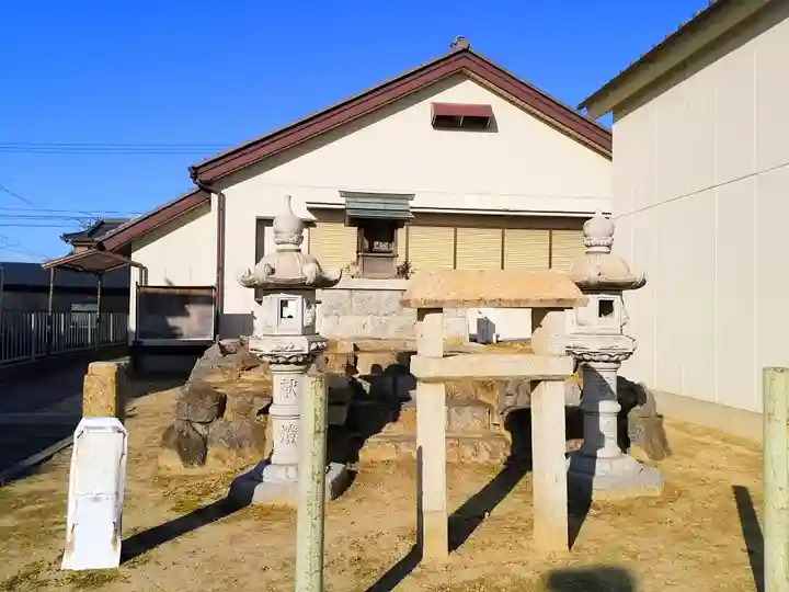 神明社(七反野神明社)の末社・摂社