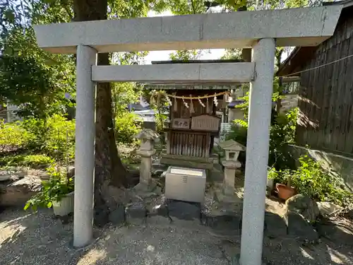 神館神社の末社・摂社