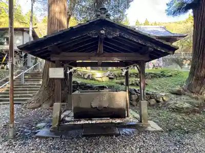 新海三社神社(長野県)