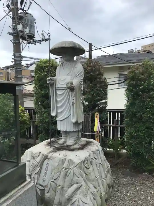 大久保山 自性院の像