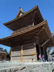 阿蘇神社の山門