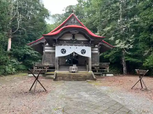 十勝神社の本殿