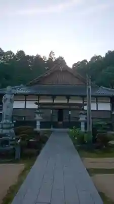 盛林寺の本殿・本堂