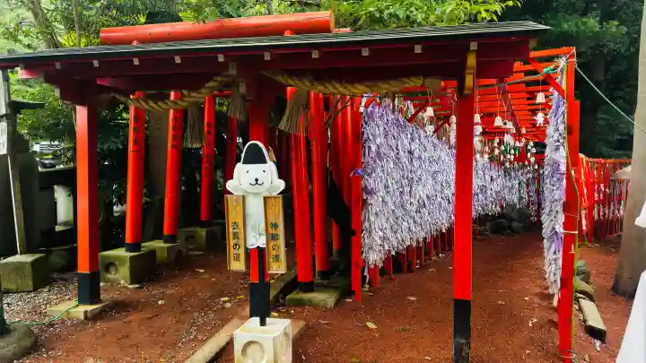 石浦神社の{uncategorized: "未分類", other: "その他", undefined: "問題あり", building: "その他建物", grave: "お墓", sacred_gate: "鳥居", guardian: "狛犬", statue: "像", buddha: "仏像", history: "歴史", nature: "自然", garden: "庭園", animal: "動物", pagoda: "塔", temizu: "手水舎", mountain_gate: "山門・神門", sanctuary: "本殿・本堂", subordinate: "末社・摂社", art: "芸術", scenery: "景色", jizo: "地蔵", ema: "絵馬", goshuin: "御朱印", omikuji: "おみくじ", items: "授与品その他", amulet: "お守り", goshuincho: "御朱印帳", eats: "食事", festival: "お祭り", votive_dance: "神楽", shichigosan: "七五三参", wedding: "結婚式", experience: "体験その他", initially: "初詣", around: "周辺", anti_infection: "感染症対策"}