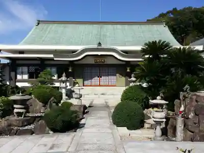 慶明寺の本殿・本堂