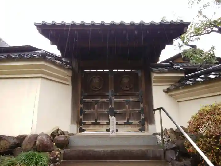 護国寺の山門・神門