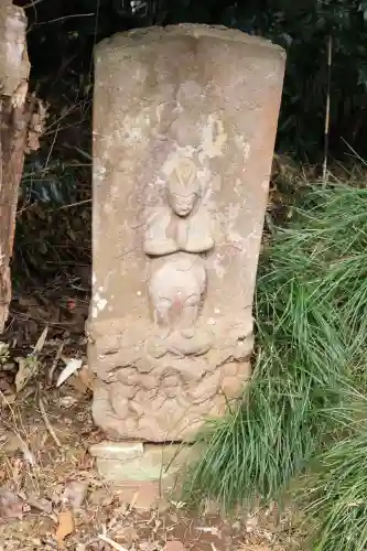 小坂熊野神社の{uncategorized: "未分類", other: "その他", undefined: "問題あり", building: "その他建物", grave: "お墓", sacred_gate: "鳥居", guardian: "狛犬", statue: "像", buddha: "仏像", history: "歴史", nature: "自然", garden: "庭園", animal: "動物", pagoda: "塔", temizu: "手水舎", mountain_gate: "山門・神門", sanctuary: "本殿・本堂", subordinate: "末社・摂社", art: "芸術", scenery: "景色", jizo: "地蔵", ema: "絵馬", goshuin: "御朱印", omikuji: "おみくじ", items: "授与品その他", amulet: "お守り", goshuincho: "御朱印帳", eats: "食事", festival: "お祭り", votive_dance: "神楽", shichigosan: "七五三参", wedding: "結婚式", experience: "体験その他", initially: "初詣", around: "周辺", anti_infection: "感染症対策"}