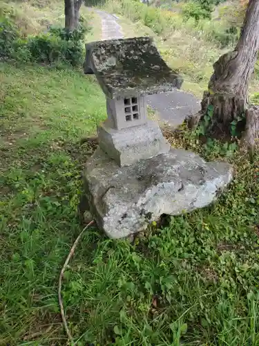 諏訪神社(真田本城跡)の末社