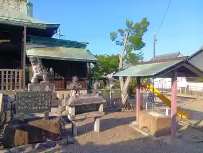 九所神社の{uncategorized: "未分類", other: "その他", undefined: "問題あり", building: "その他建物", grave: "お墓", sacred_gate: "鳥居", guardian: "狛犬", statue: "像", buddha: "仏像", history: "歴史", nature: "自然", garden: "庭園", animal: "動物", pagoda: "塔", temizu: "手水舎", mountain_gate: "山門・神門", sanctuary: "本殿・本堂", subordinate: "末社・摂社", art: "芸術", scenery: "景色", jizo: "地蔵", ema: "絵馬", goshuin: "御朱印", omikuji: "おみくじ", items: "授与品その他", amulet: "お守り", goshuincho: "御朱印帳", eats: "食事", festival: "お祭り", votive_dance: "神楽", shichigosan: "七五三参", wedding: "結婚式", experience: "体験その他", initially: "初詣", around: "周辺", anti_infection: "感染症対策"}