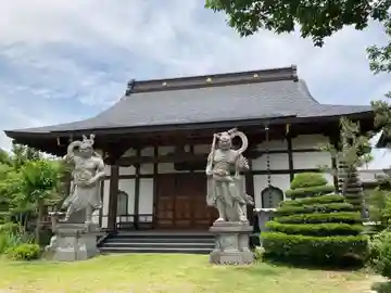 西林寺の本殿・本堂