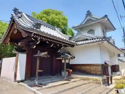 光永寺の山門・神門
