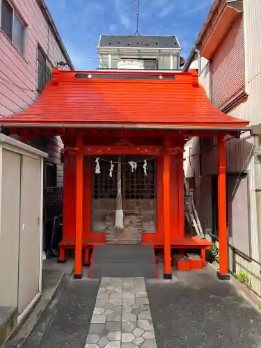 伏見大漁稲荷神社の{uncategorized: "未分類", other: "その他", undefined: "問題あり", building: "その他建物", grave: "お墓", sacred_gate: "鳥居", guardian: "狛犬", statue: "像", buddha: "仏像", history: "歴史", nature: "自然", garden: "庭園", animal: "動物", pagoda: "塔", temizu: "手水舎", mountain_gate: "山門・神門", sanctuary: "本殿・本堂", subordinate: "末社・摂社", art: "芸術", scenery: "景色", jizo: "地蔵", ema: "絵馬", goshuin: "御朱印", omikuji: "おみくじ", items: "授与品その他", amulet: "お守り", goshuincho: "御朱印帳", eats: "食事", festival: "お祭り", votive_dance: "神楽", shichigosan: "七五三参", wedding: "結婚式", experience: "体験その他", initially: "初詣", around: "周辺", anti_infection: "感染症対策"}