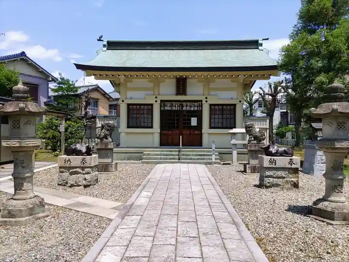 修理若御子社の本殿・本堂