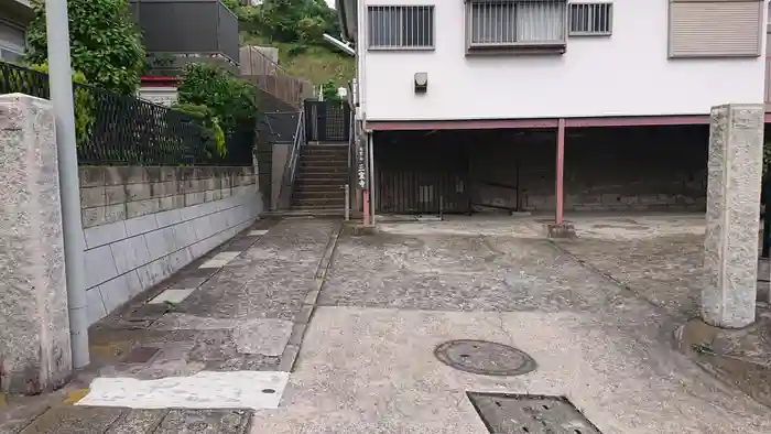 三宝寺の建物その他