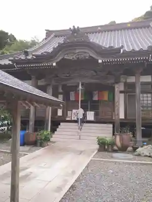 日運寺の本殿・本堂